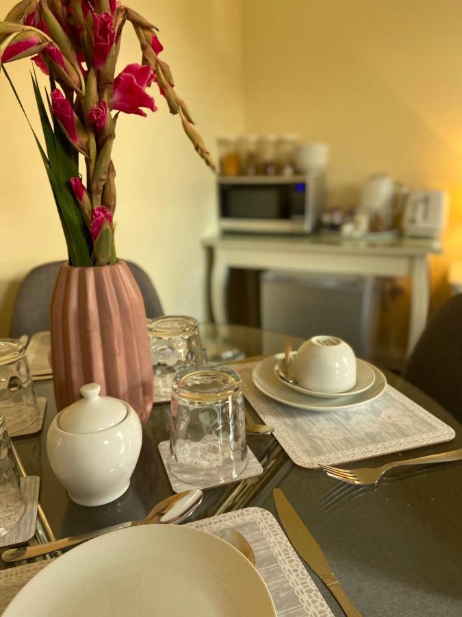 The Ashton Gate Mews Hotel Bristol Luaran gambar