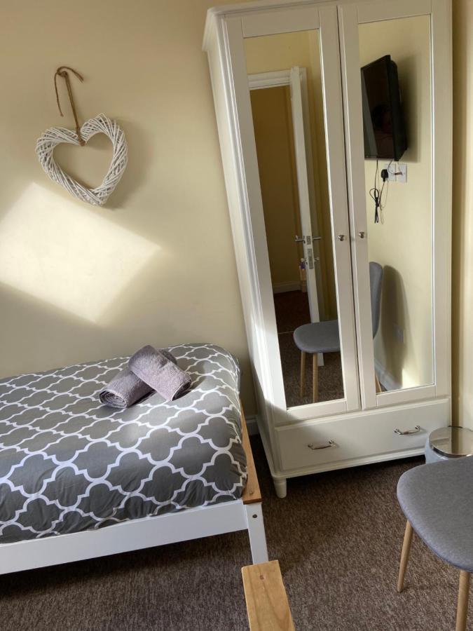 The Ashton Gate Mews Hotel Bristol Luaran gambar