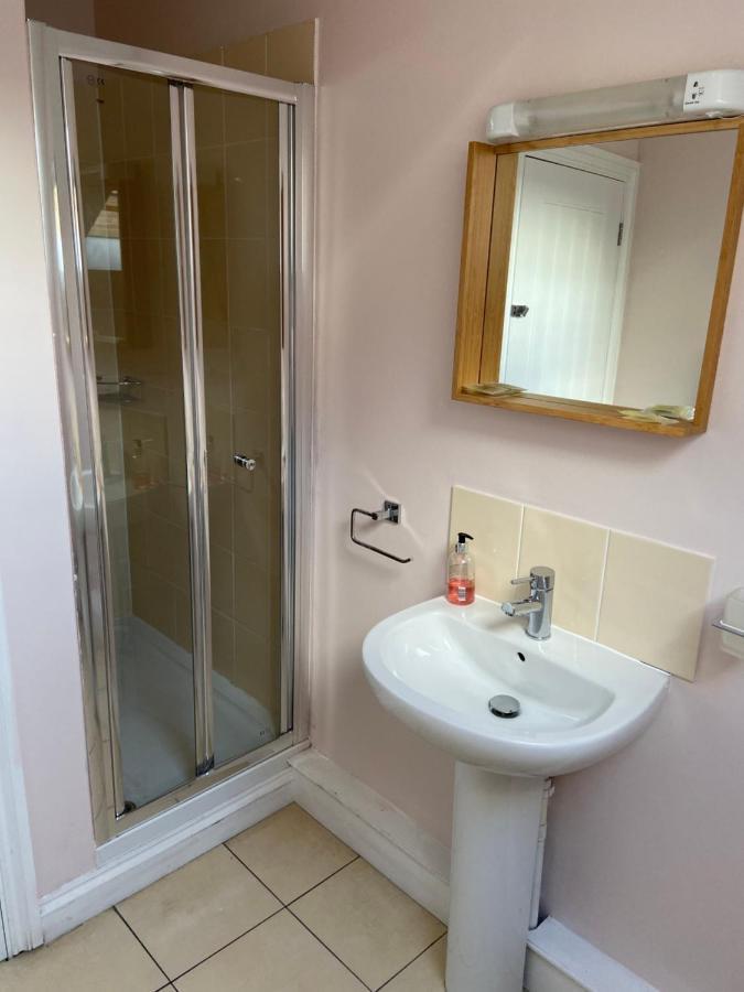 The Ashton Gate Mews Hotel Bristol Luaran gambar